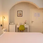 Alojamento de Acomodação e Pequeno-almoço Colosseo *