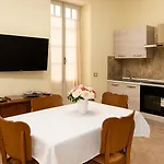 Alojamento de Acomodação e Pequeno-almoço Colosseo