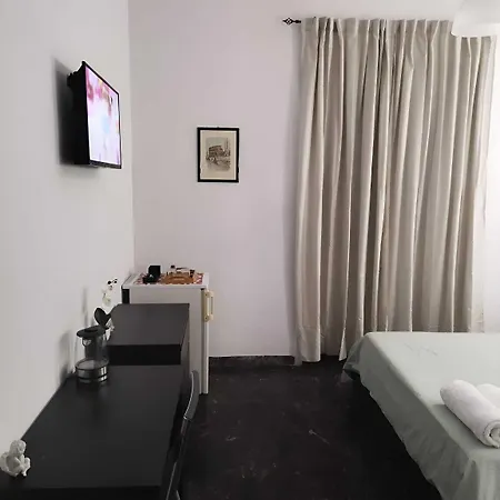 فندق مبيت وإفطار Colosseo روما